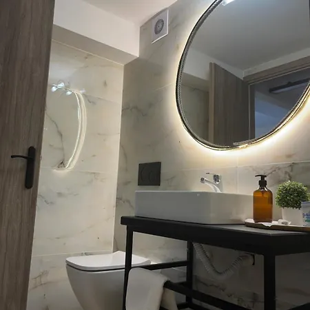 아파트 Konstantina