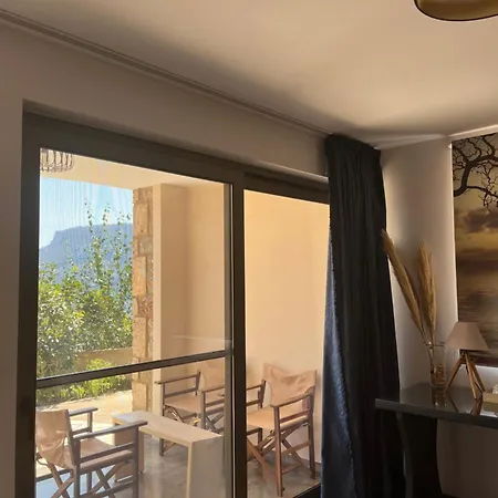 아파트 Konstantina Ambelokipoi (Corinthia)